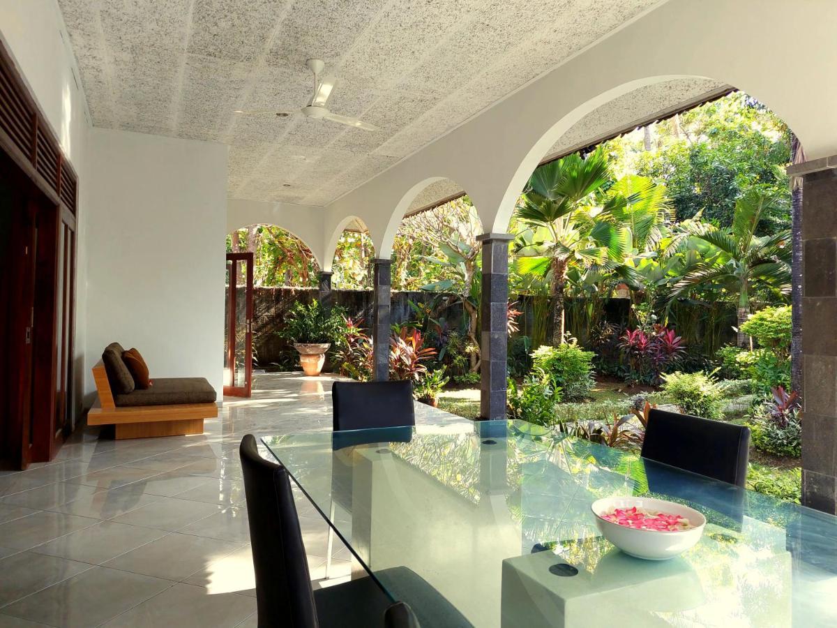 Villa Kelapa Lovina Beach Extérieur photo