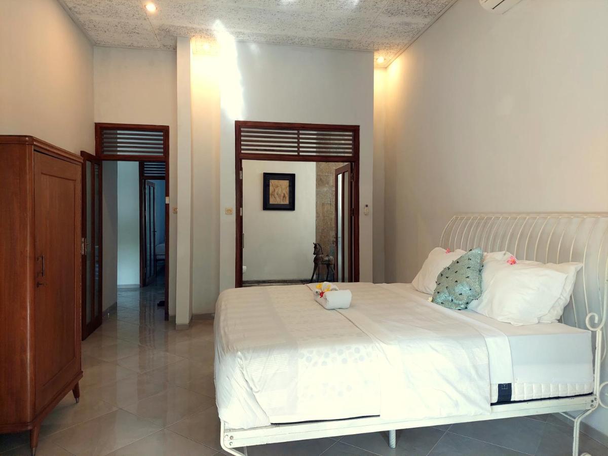 Villa Kelapa Lovina Beach Extérieur photo