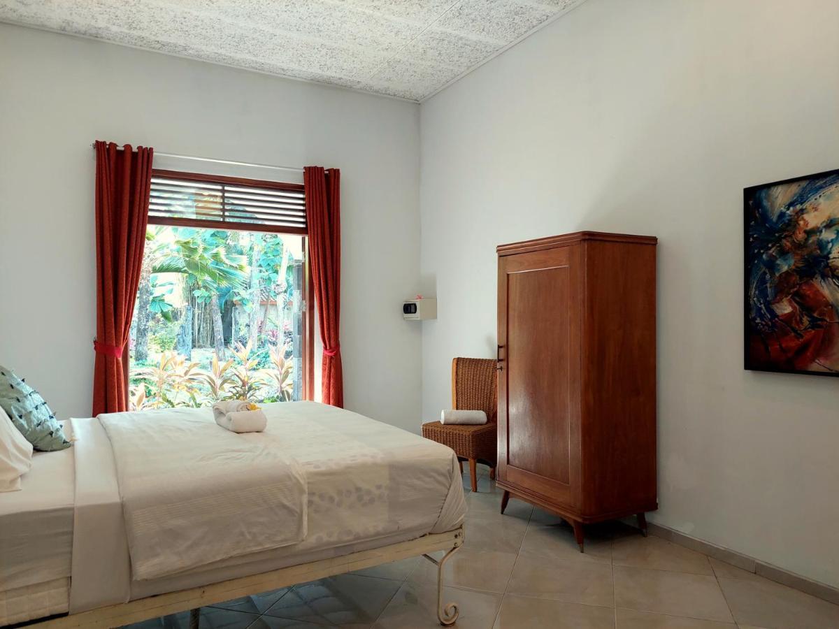 Villa Kelapa Lovina Beach Extérieur photo