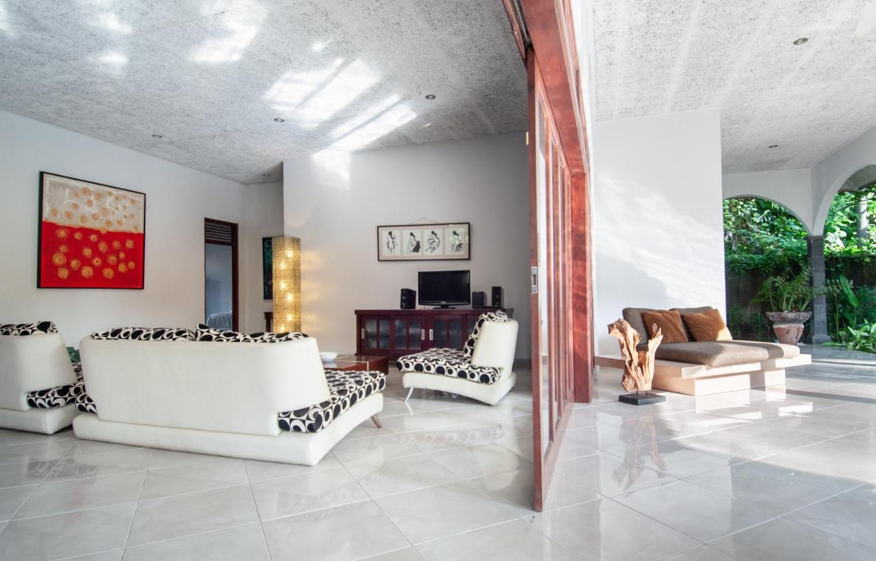 Villa Kelapa Lovina Beach Extérieur photo